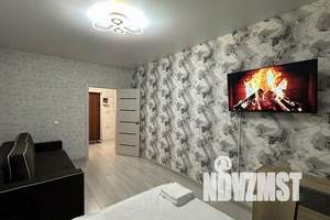 1-к квартира, посуточно, 40м2, 21/25 этаж