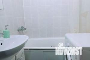 2-к квартира, посуточно, 47м2, 3/9 этаж