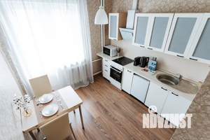 1-к квартира, посуточно, 39м2, 3/18 этаж