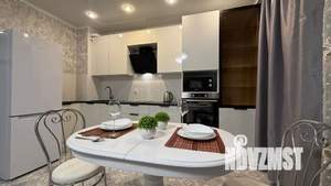 1-к квартира, посуточно, 38м2, 2/25 этаж