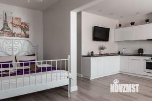 Студия квартира, посуточно, 38м2, 3/12 этаж