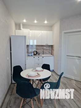 1-к квартира, посуточно, 40м2, 11/16 этаж