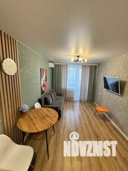 1-к квартира, посуточно, 40м2, 13/22 этаж