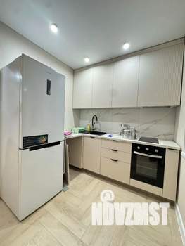 2-к квартира, посуточно, 60м2, 1/1 этаж