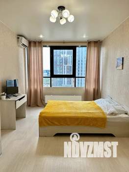 1-к квартира, посуточно, 42м2, 4/21 этаж