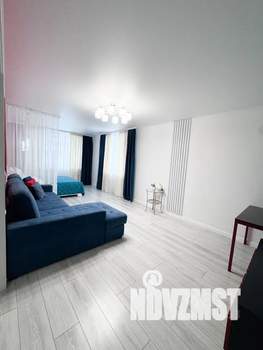 1-к квартира, посуточно, 42м2, 5/6 этаж