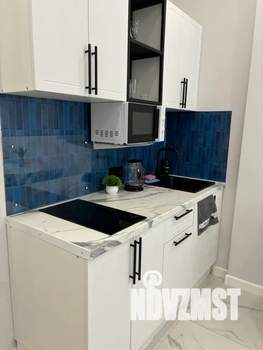 Студия квартира, посуточно, 30м2, 6/20 этаж