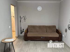 1-к квартира, посуточно, 37м2, 1/1 этаж