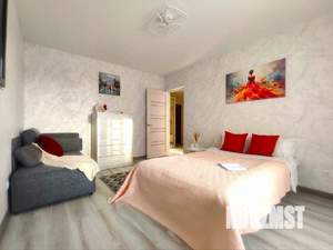 1-к квартира, посуточно, 42м2, 1/1 этаж