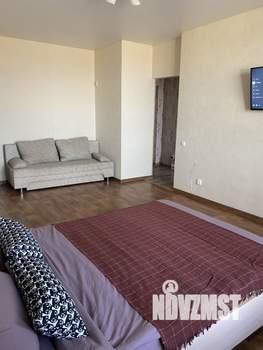 1-к квартира, посуточно, 45м2, 7/18 этаж