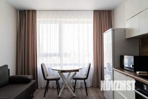 1-к квартира, посуточно, 37м2, 17/25 этаж