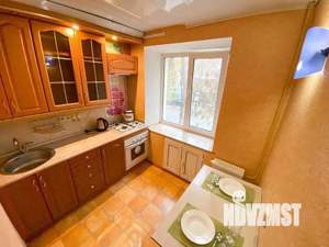 3-к квартира, посуточно, 57м2, 1/1 этаж