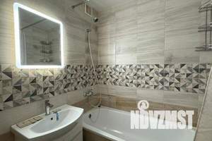 1-к квартира, посуточно, 38м2, 4/10 этаж