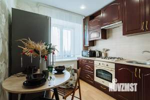 1-к квартира, посуточно, 35м2, 4/5 этаж