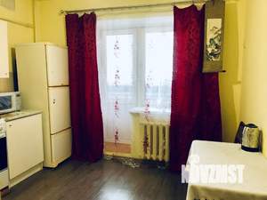 1-к квартира, посуточно, 45м2, 4/9 этаж