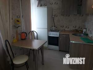 Студия квартира, посуточно, 28м2, 3/5 этаж