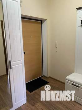 1-к квартира, посуточно, 39м2, 3/18 этаж