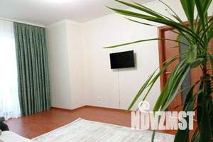 2-к квартира, посуточно, 57м2, 6/14 этаж