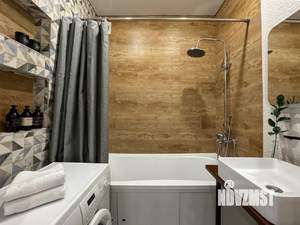 2-к квартира, посуточно, 41м2, 8/18 этаж