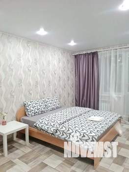 1-к квартира, посуточно, 36м2, 1/1 этаж