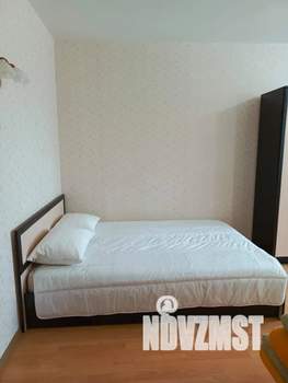 1-к квартира, посуточно, 45м2, 8/10 этаж