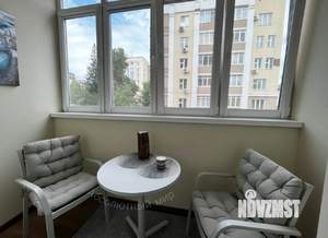 4-к квартира, на длительный срок, 140м2, 2/6 этаж