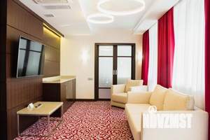 3-к квартира, посуточно, 108м2, 1/1 этаж