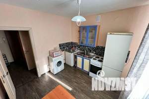 1-к квартира, посуточно, 40м2, 1/18 этаж