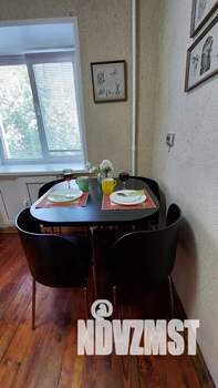 1-к квартира, посуточно, 35м2, 4/5 этаж