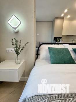 1-к квартира, посуточно, 42м2, 8/15 этаж