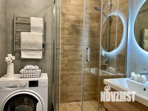 1-к квартира, посуточно, 38м2, 8/20 этаж