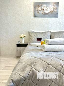 2-к квартира, посуточно, 50м2, 9/25 этаж