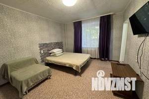 1-к квартира, посуточно, 30м2, 1/9 этаж
