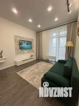 1-к квартира, посуточно, 42м2, 10/10 этаж