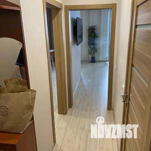 1-к квартира, посуточно, 42м2, 25/25 этаж