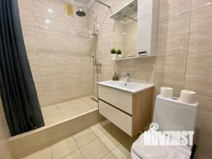 1-к квартира, посуточно, 38м2, 20/30 этаж