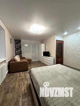 1-к квартира, посуточно, 32м2, 2/5 этаж