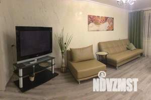 2-к квартира, посуточно, 45м2, 2/5 этаж