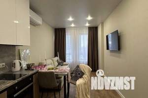 1-к квартира, посуточно, 38м2, 8/15 этаж