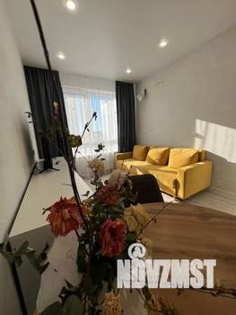 1-к квартира, посуточно, 40м2, 13/25 этаж