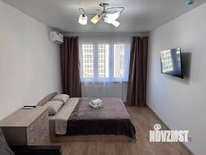 1-к квартира, посуточно, 35м2, 1/1 этаж