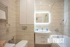 2-к квартира, посуточно, 43м2, 15/25 этаж