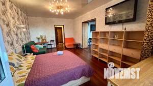 1-к квартира, посуточно, 54м2, 1/1 этаж