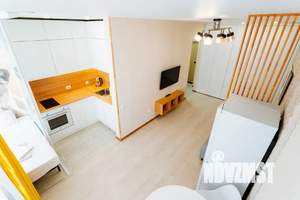 Студия квартира, посуточно, 35м2, 19/25 этаж
