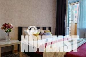 1-к квартира, посуточно, 40м2, 5/15 этаж