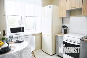 2-к квартира, посуточно, 42м2, 1/1 этаж