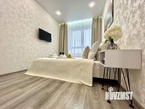 1-к квартира, посуточно, 40м2, 21/25 этаж