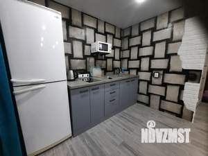 1-к квартира, посуточно, 32м2, 18/18 этаж