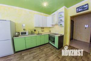 1-к квартира, посуточно, 50м2, 1/1 этаж