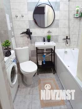 2-к квартира, посуточно, 40м2, 19/20 этаж